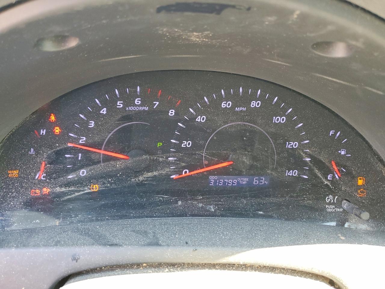 2010 TOYOTA CAMRY
