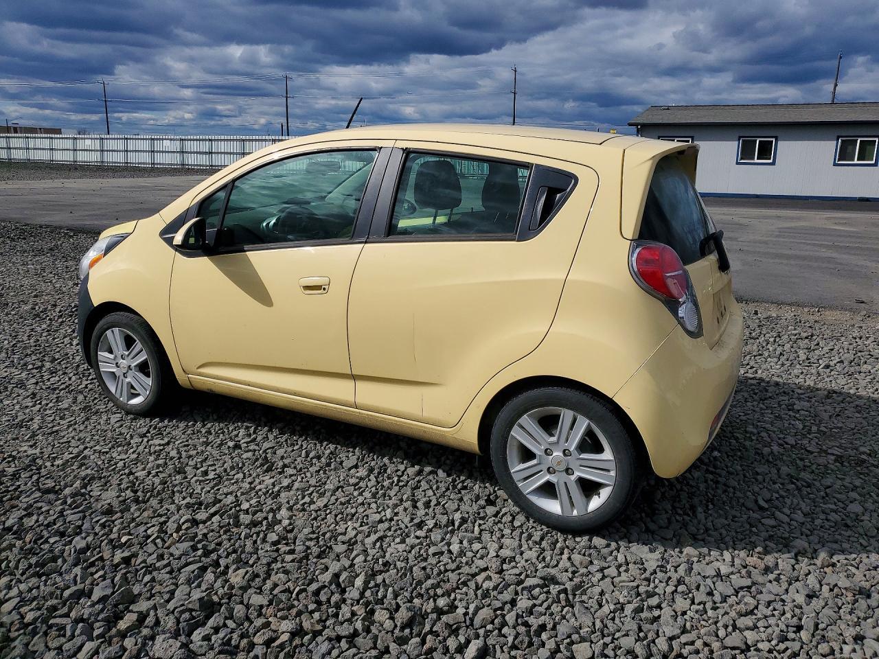 2014 CHEVROLET Spark