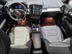 2024 VOLVO XC40