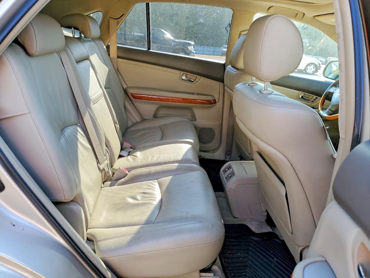 2005 LEXUS Rx 330