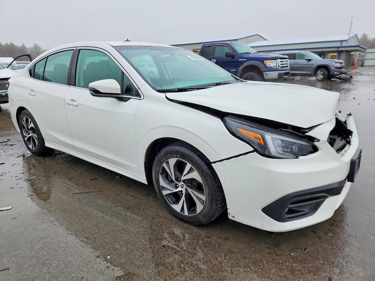2022 SUBARU Legacy