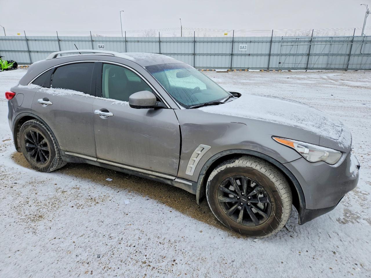 2011 INFINITI FX50