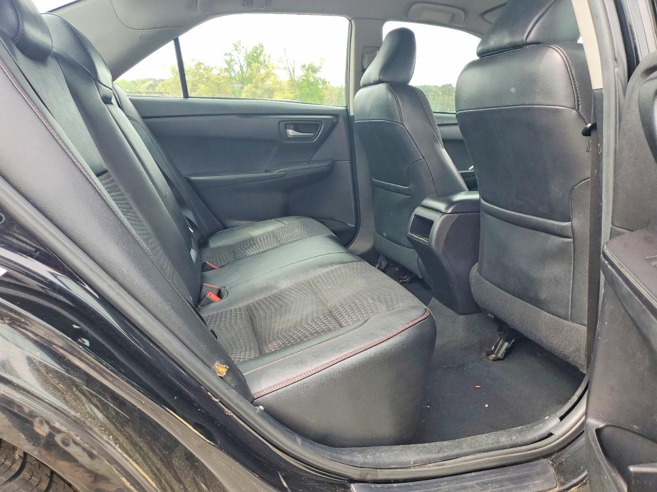 2015 TOYOTA CAMRY