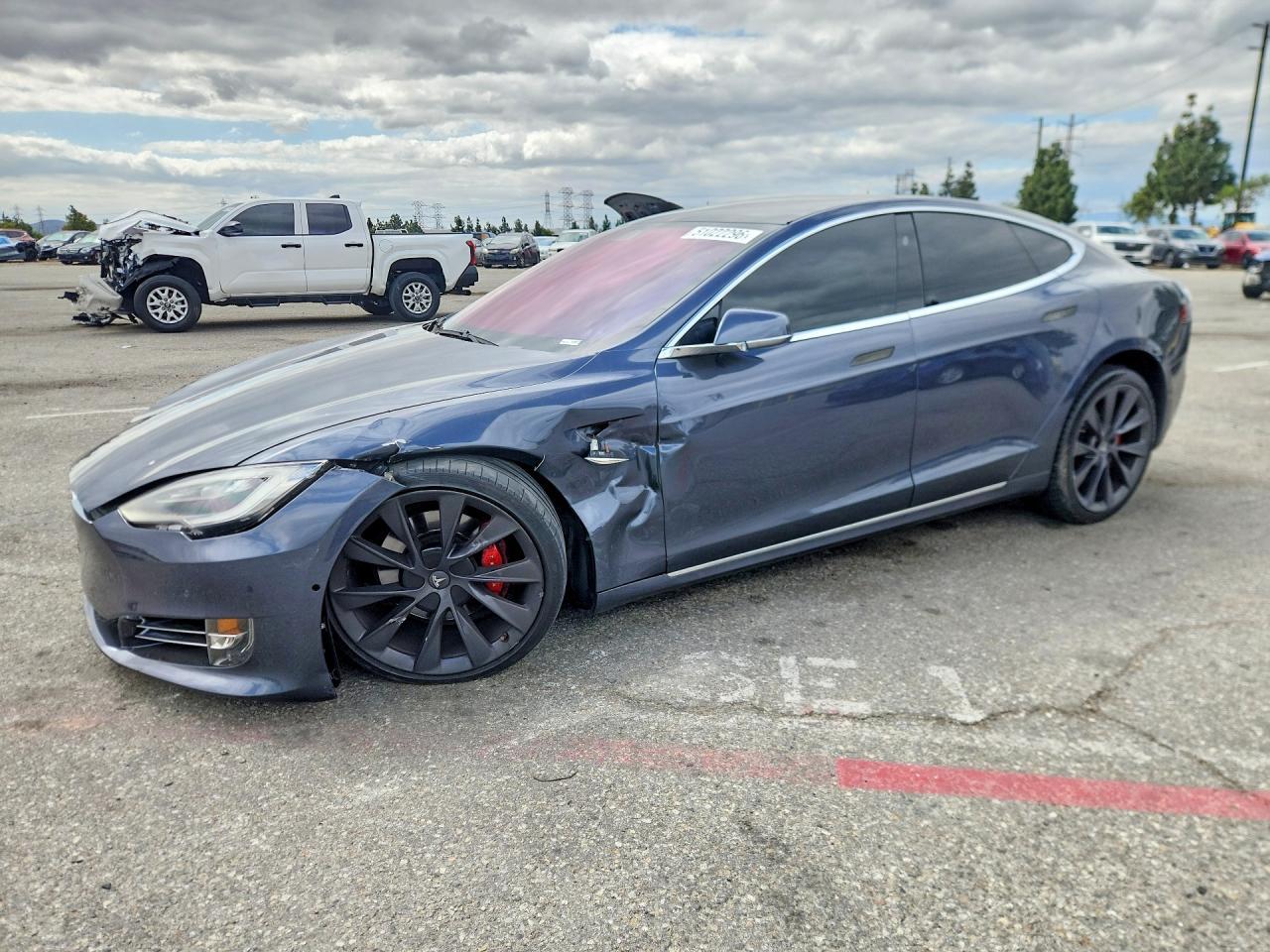 2020 TESLA MODEL S