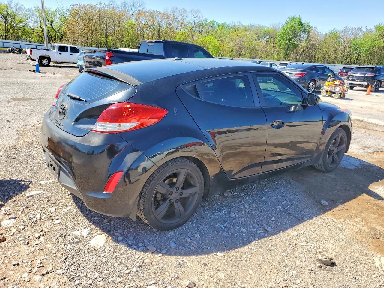 2015 HYUNDAI VELOSTER