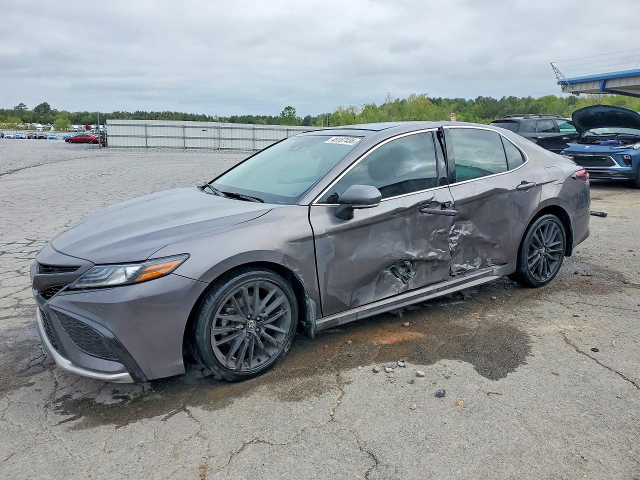 2023 TOYOTA CAMRY