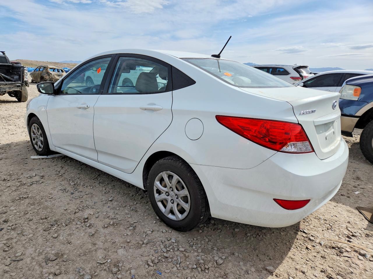 2014 HYUNDAI ACCENT