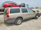 2004 VOLVO XC70