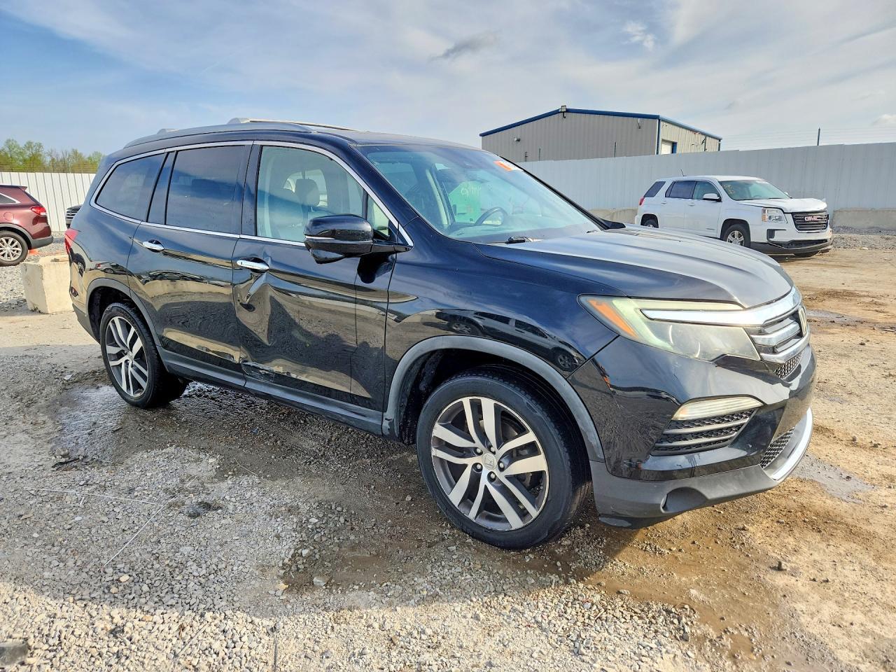 2017 HONDA PILOT