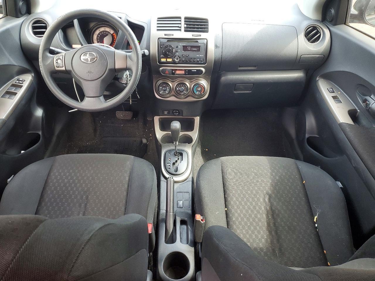 2013 SCION xD