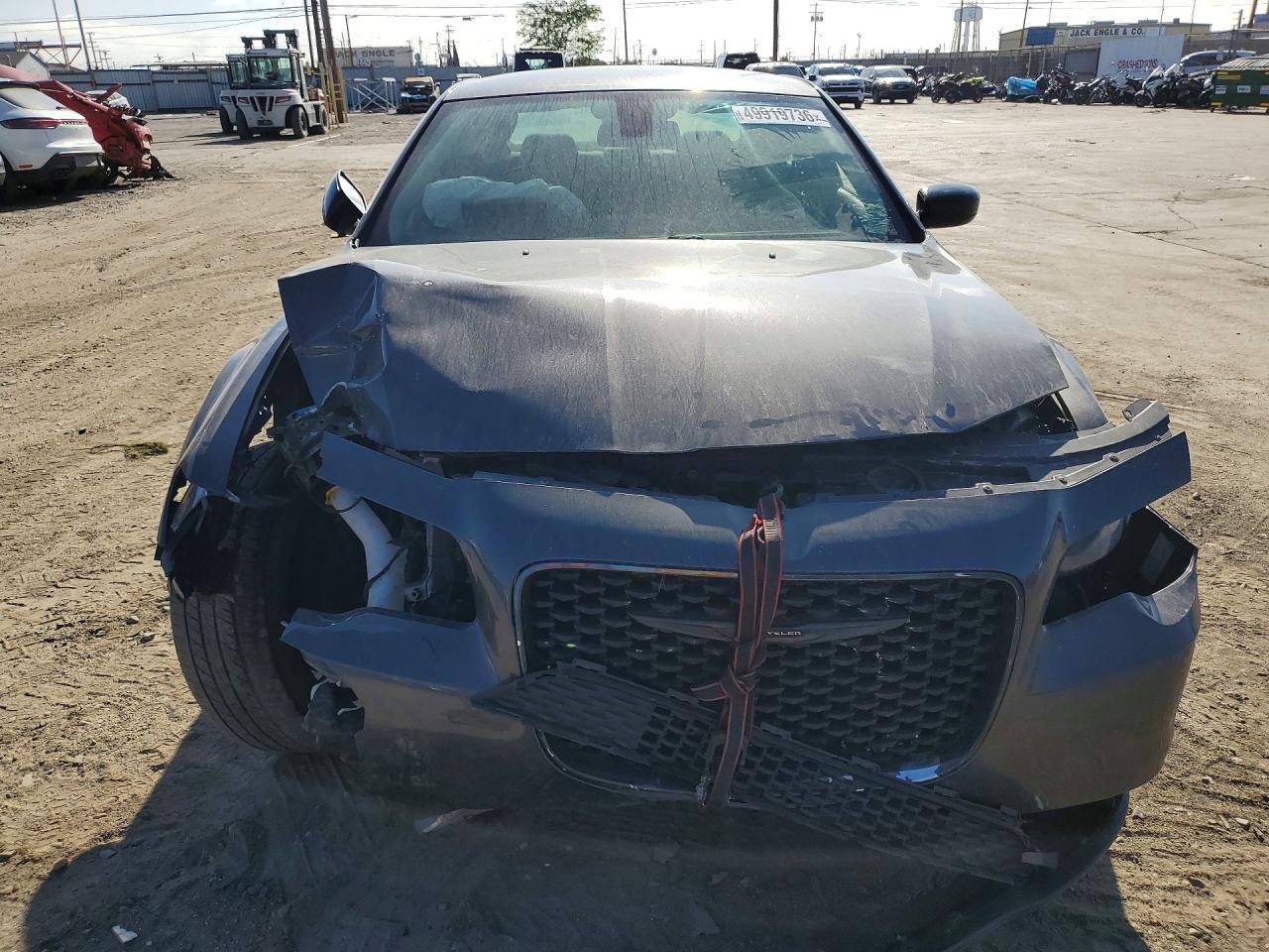 2020 CHRYSLER 300