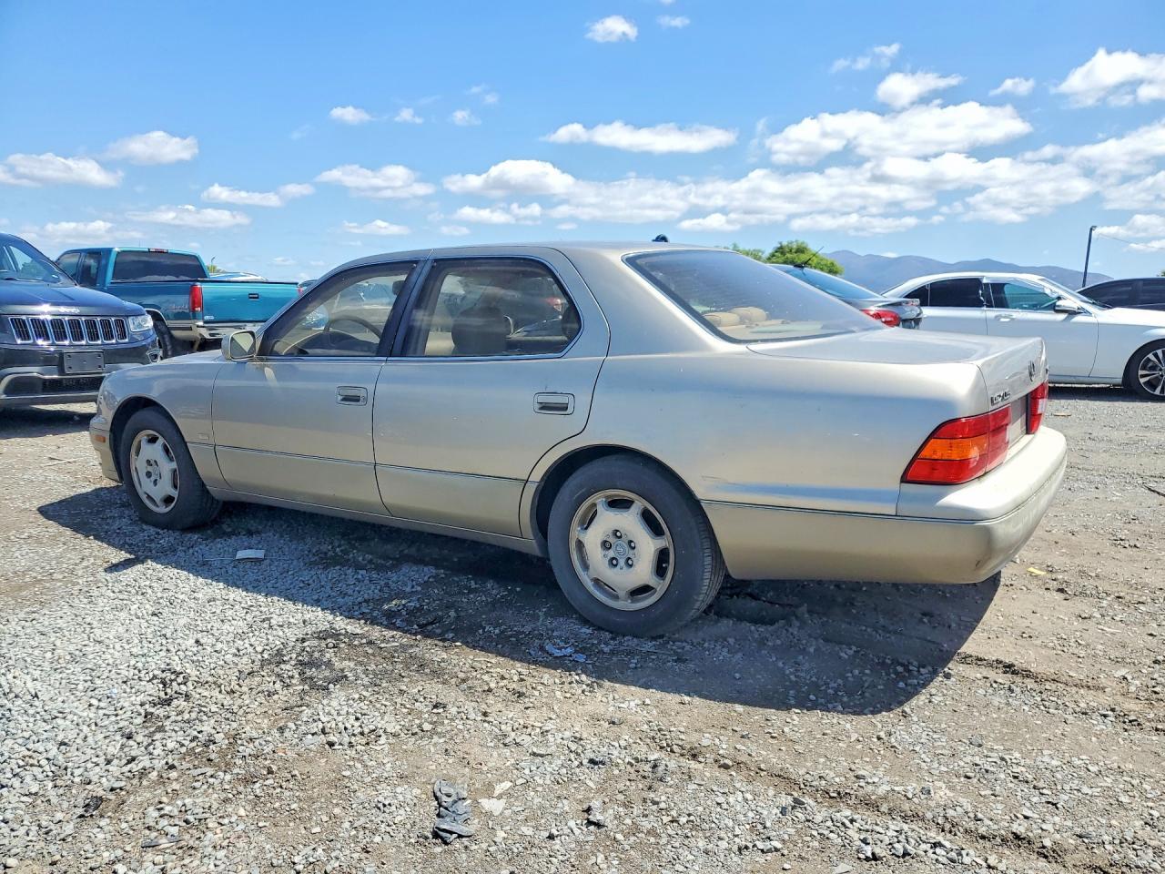 2000 LEXUS Ls 400