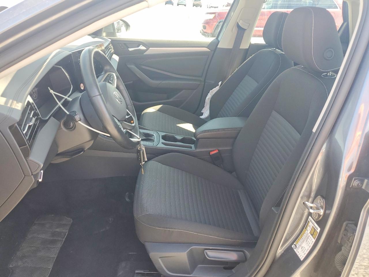 2025 VOLKSWAGEN JETTA