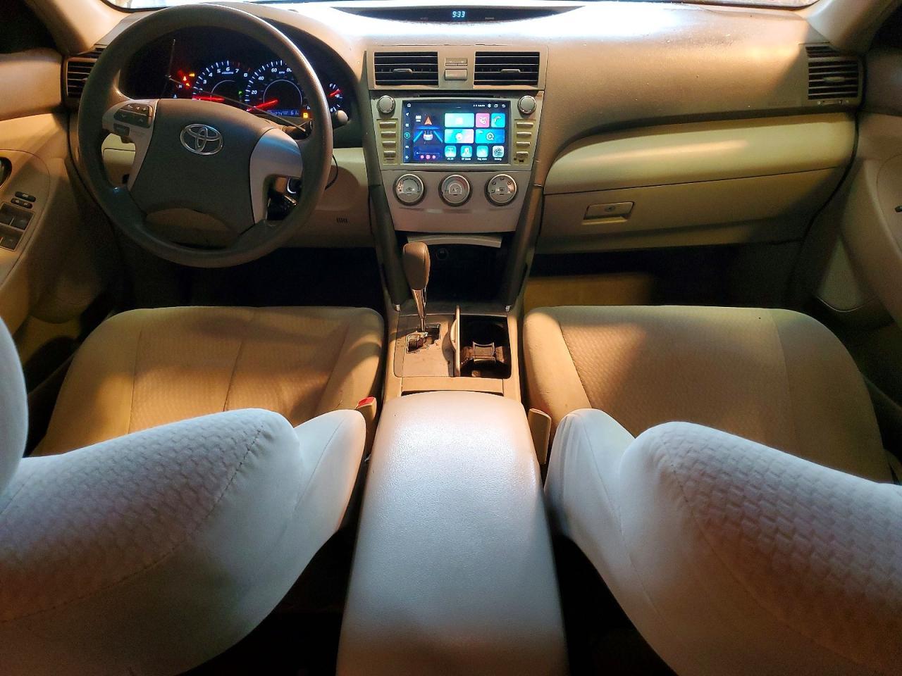 2011 TOYOTA CAMRY