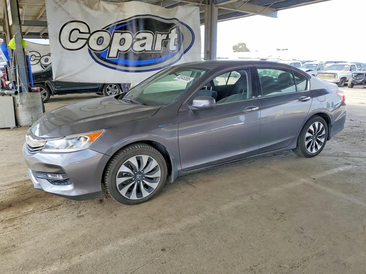 2017 HONDA ACCORD