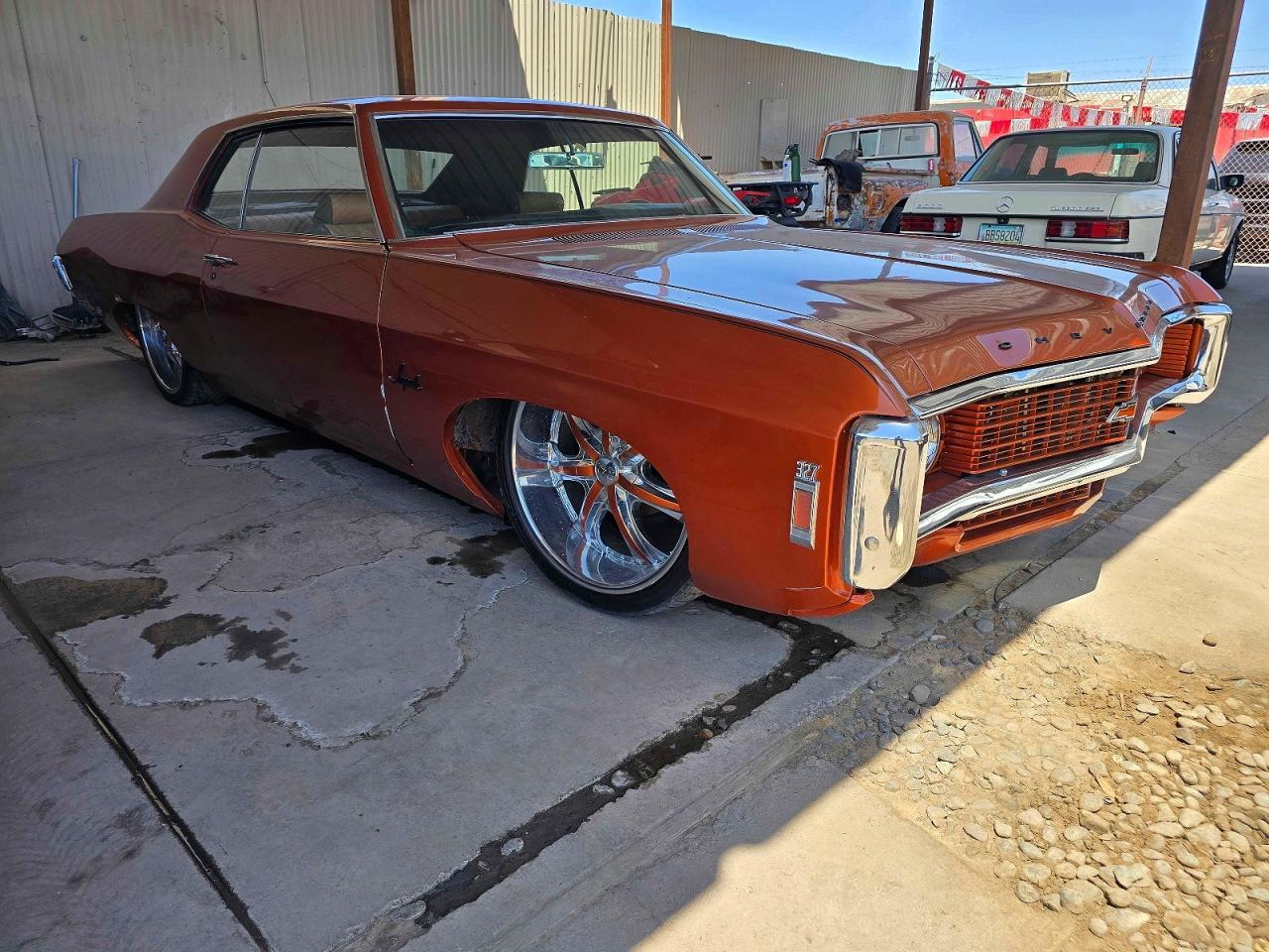 1969 CHEVROLET IMPALA