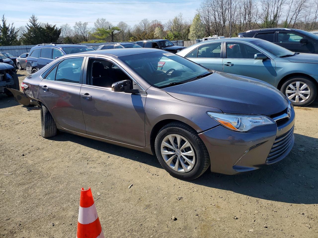 2017 TOYOTA CAMRY