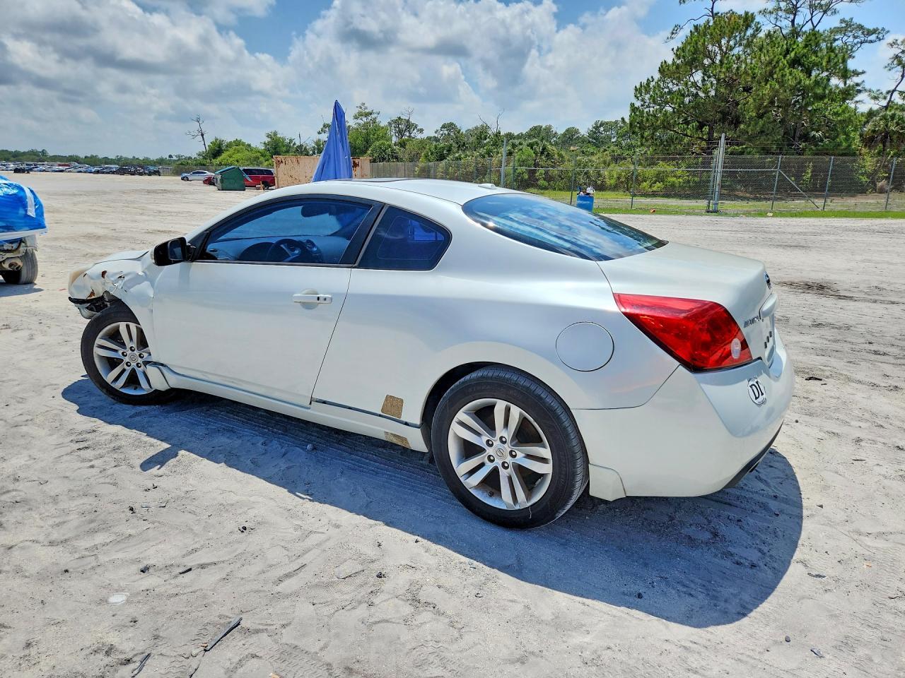 2013 NISSAN ALTIMA