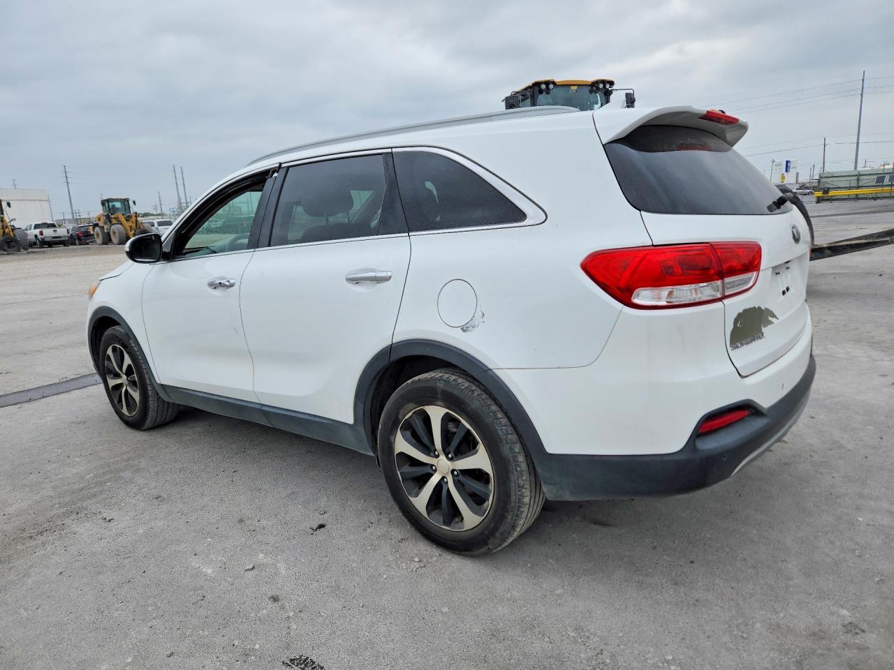 2016 KIA SORENTO