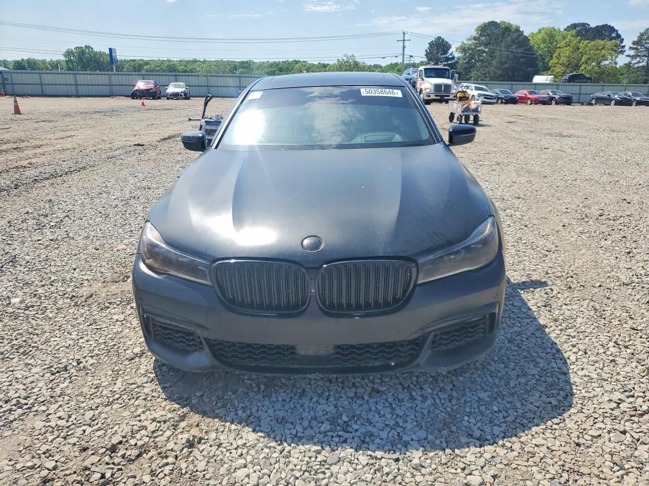 2017 BMW 7 series