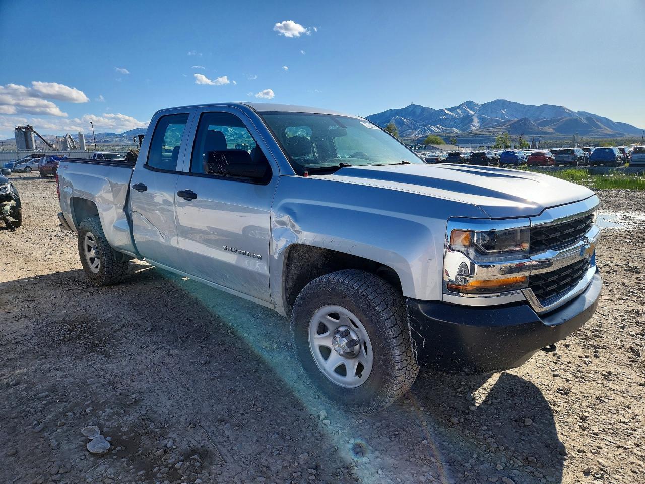 2017 CHEVROLET Silverado