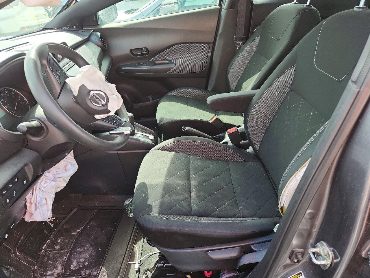 2020 NISSAN KICKS