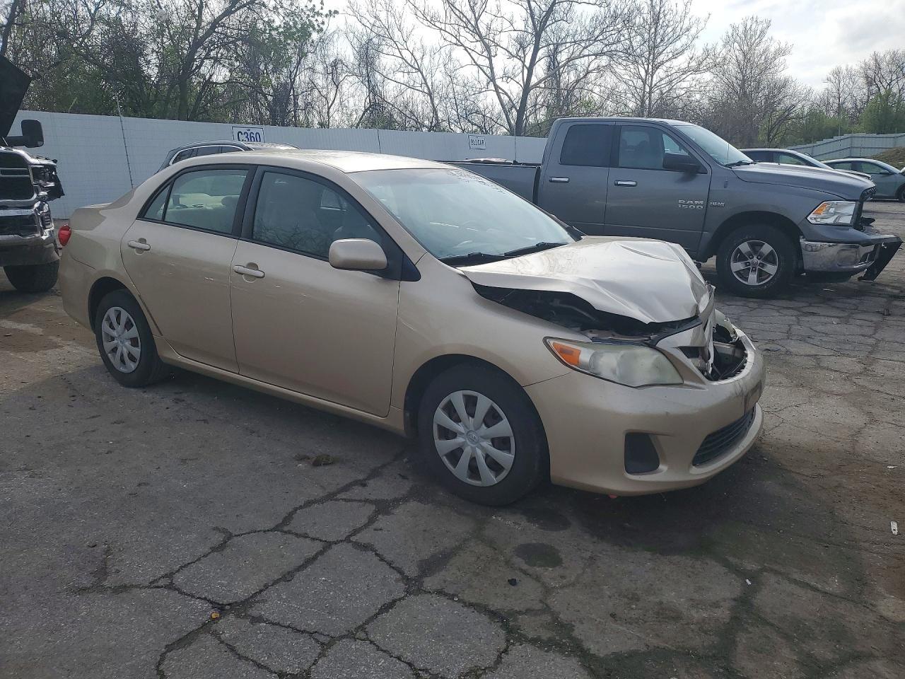2011 TOYOTA COROLLA