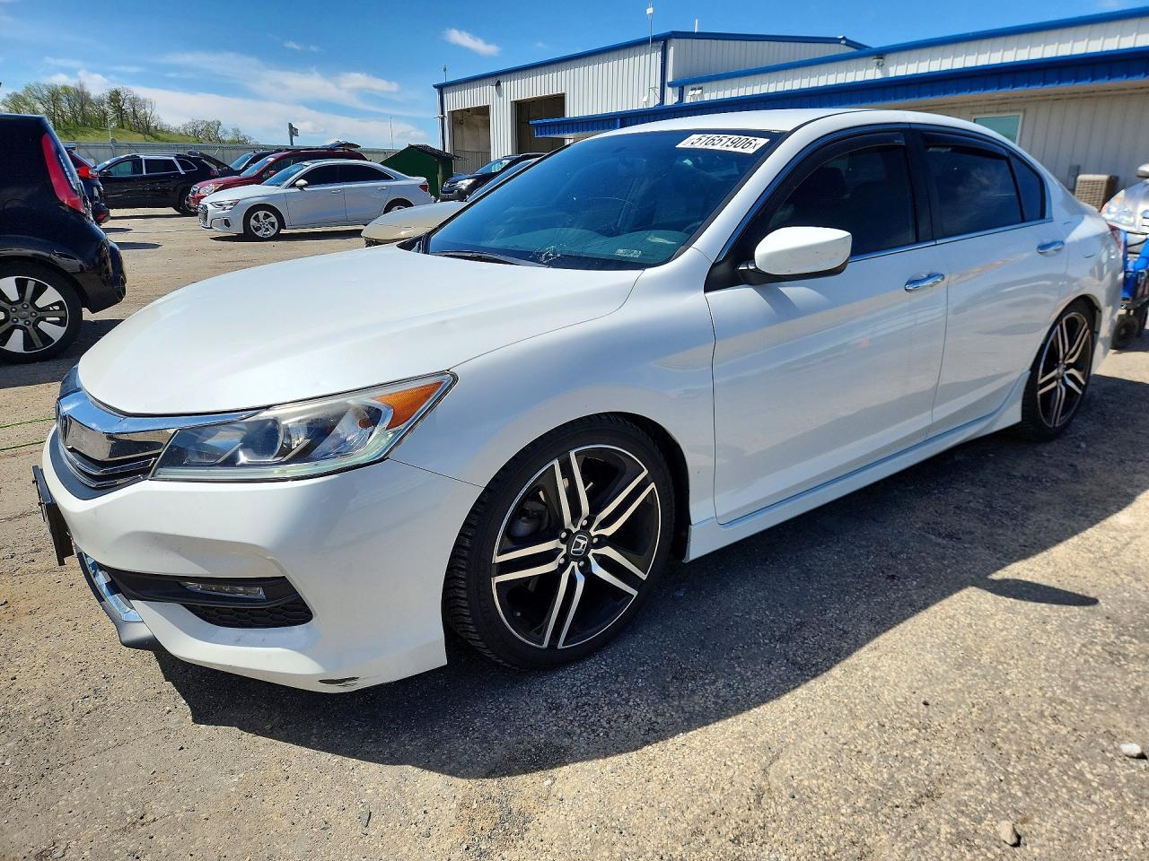 2016 HONDA ACCORD