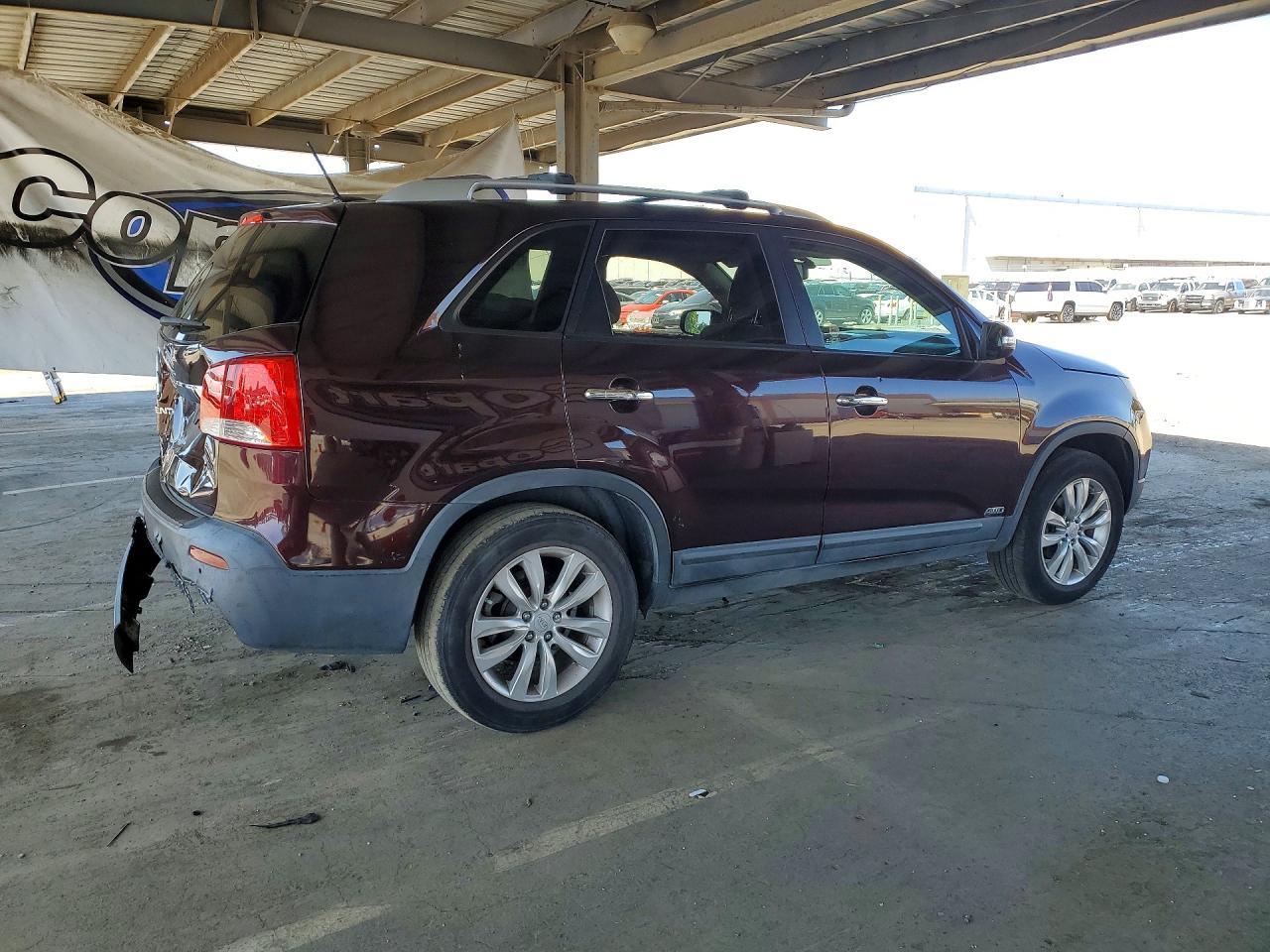 2011 KIA SORENTO