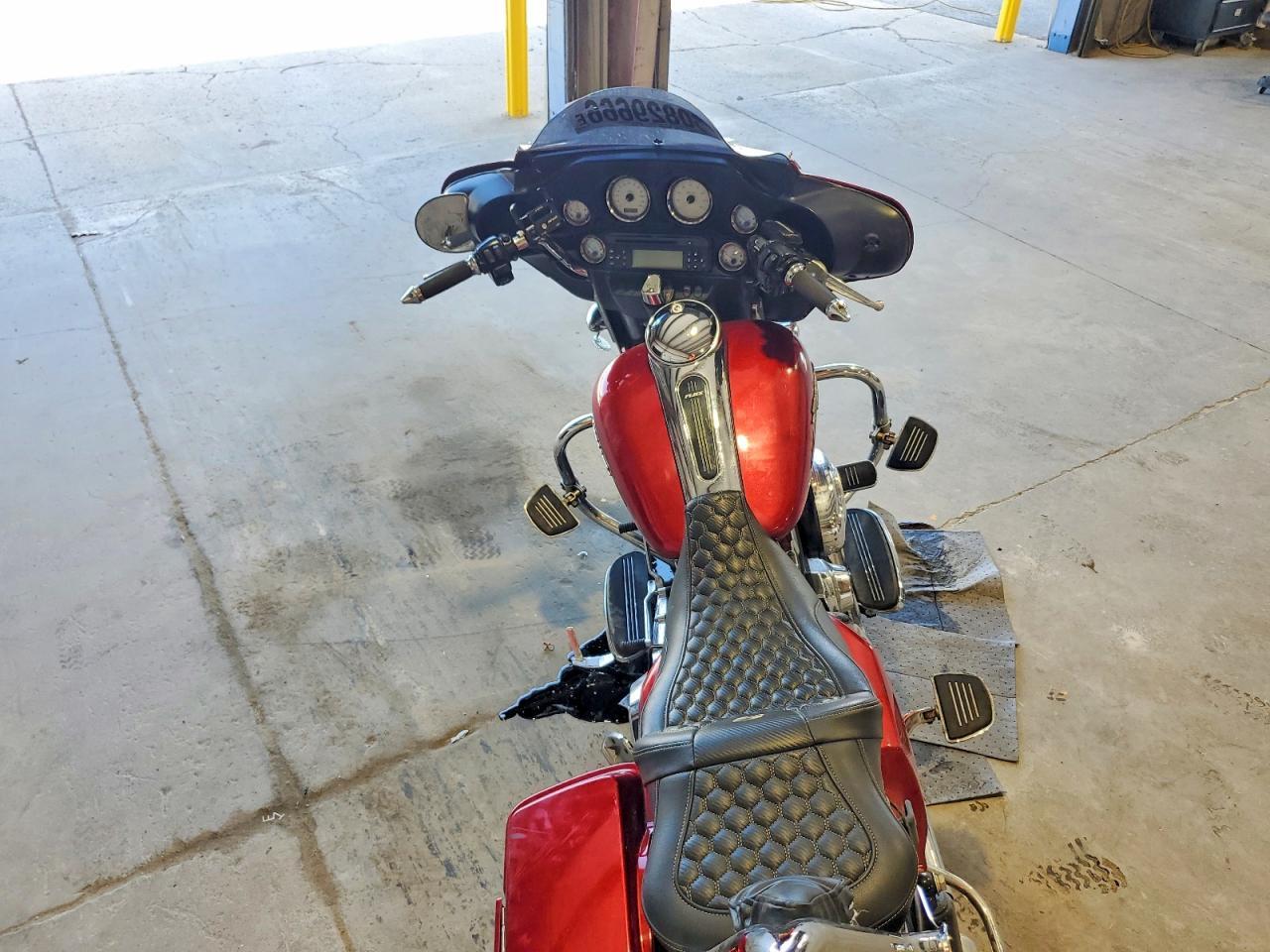 2012 HARLEY-DAVIDSON FLHX