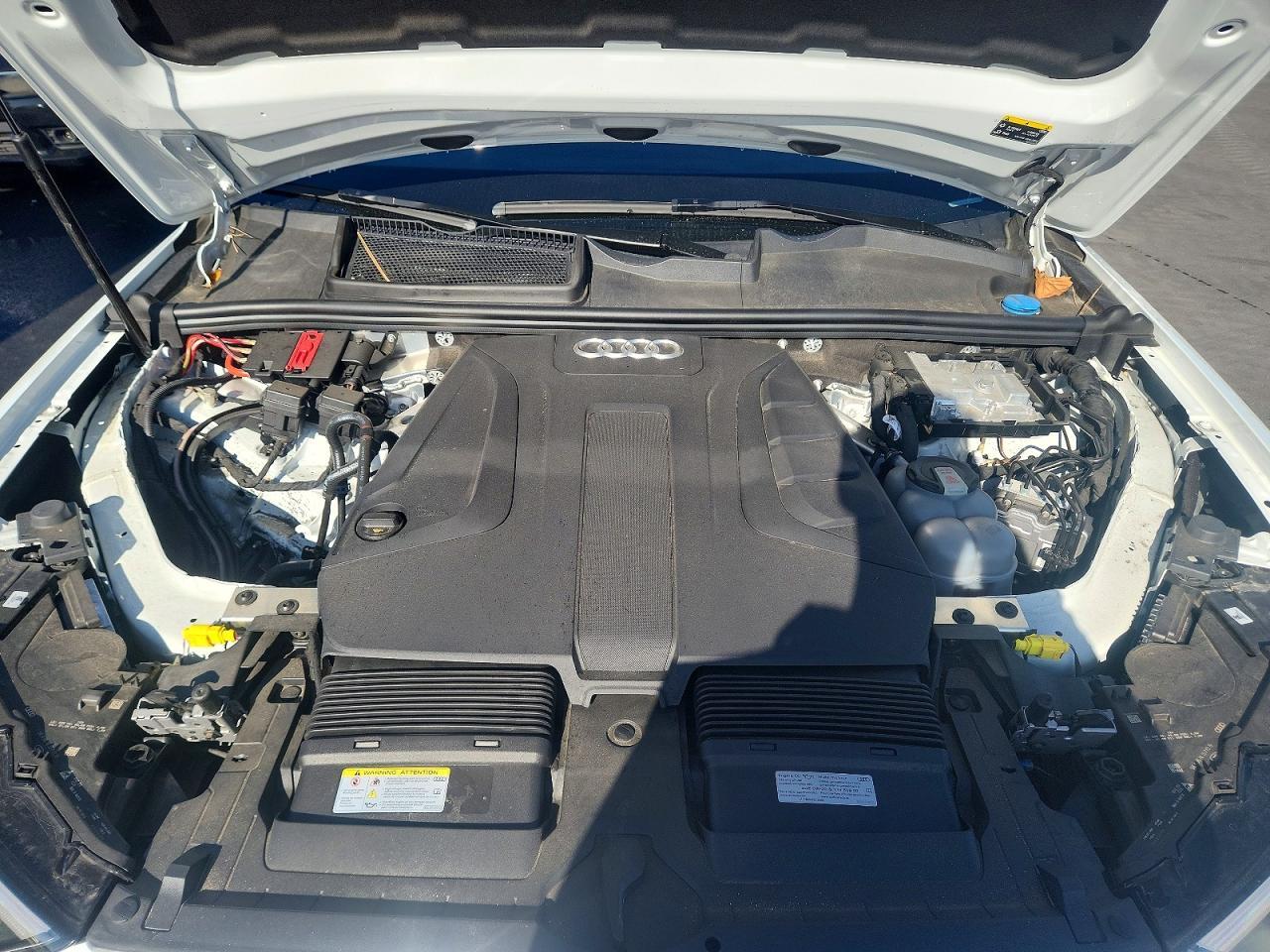 2023 AUDI Q7