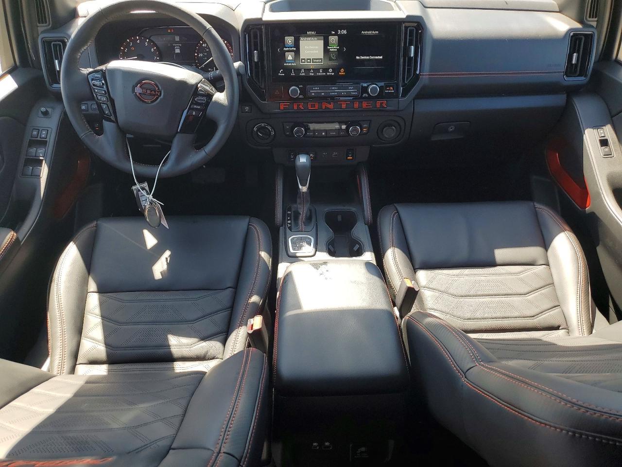 2026 NISSAN Frontier
