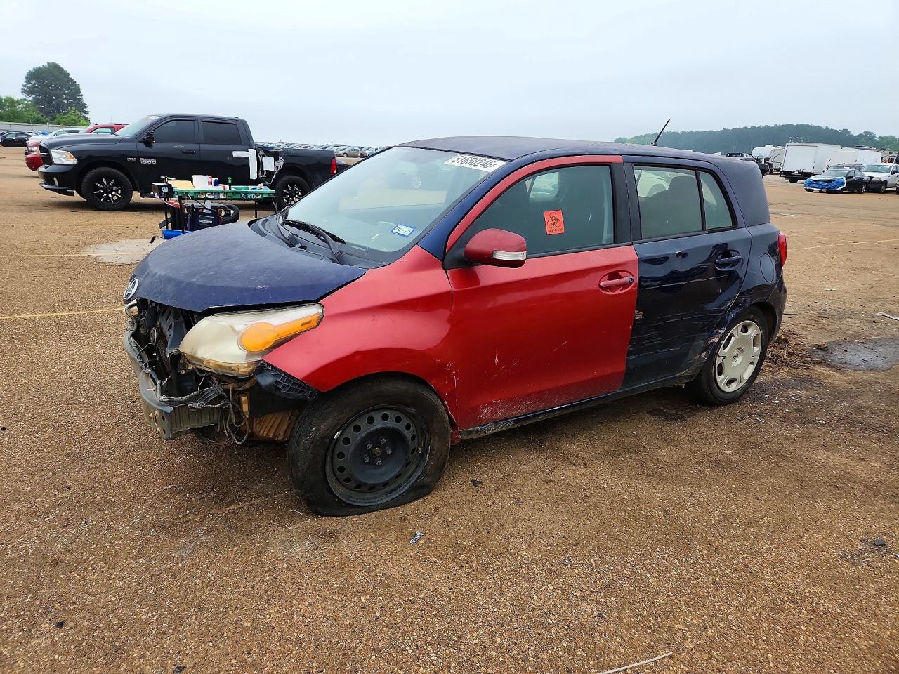 2014 SCION xD