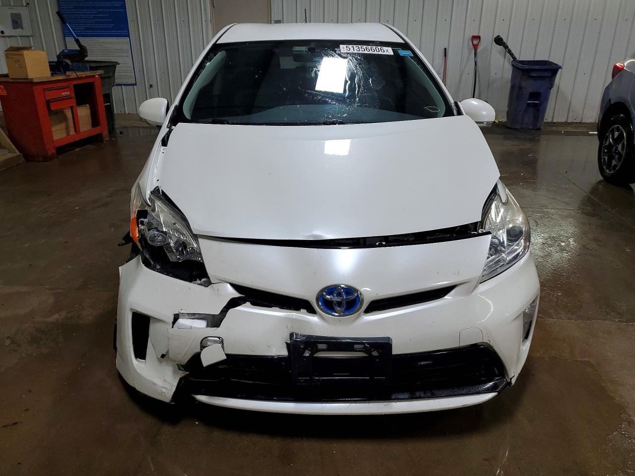 2015 TOYOTA PRIUS