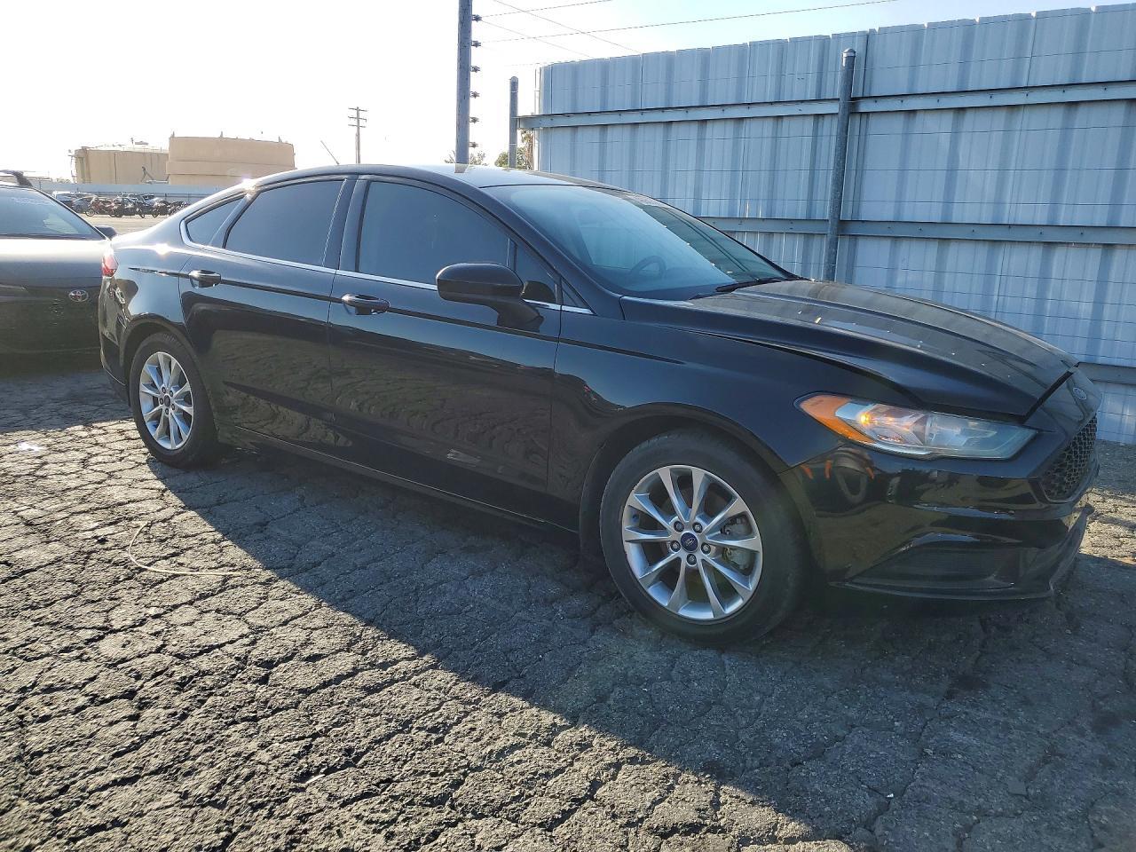 2017 FORD FUSION