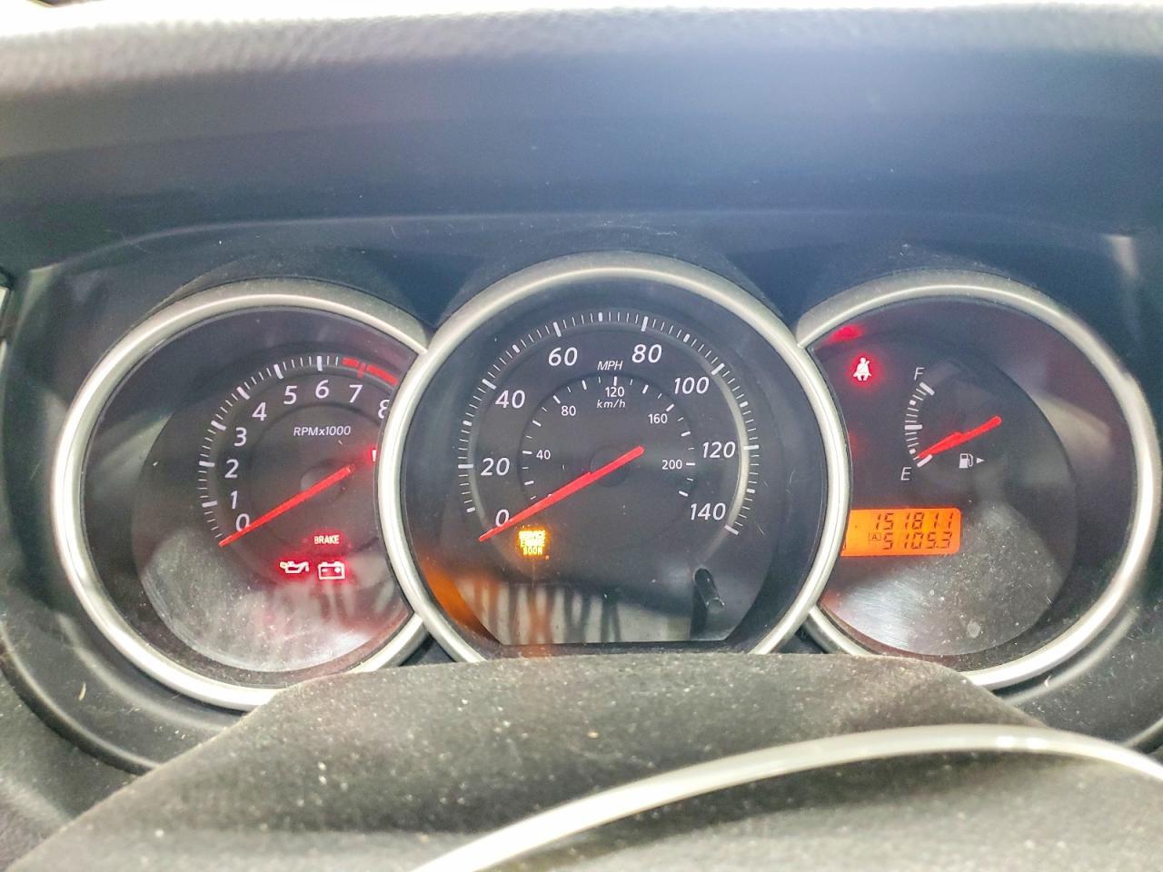2010 NISSAN VERSA