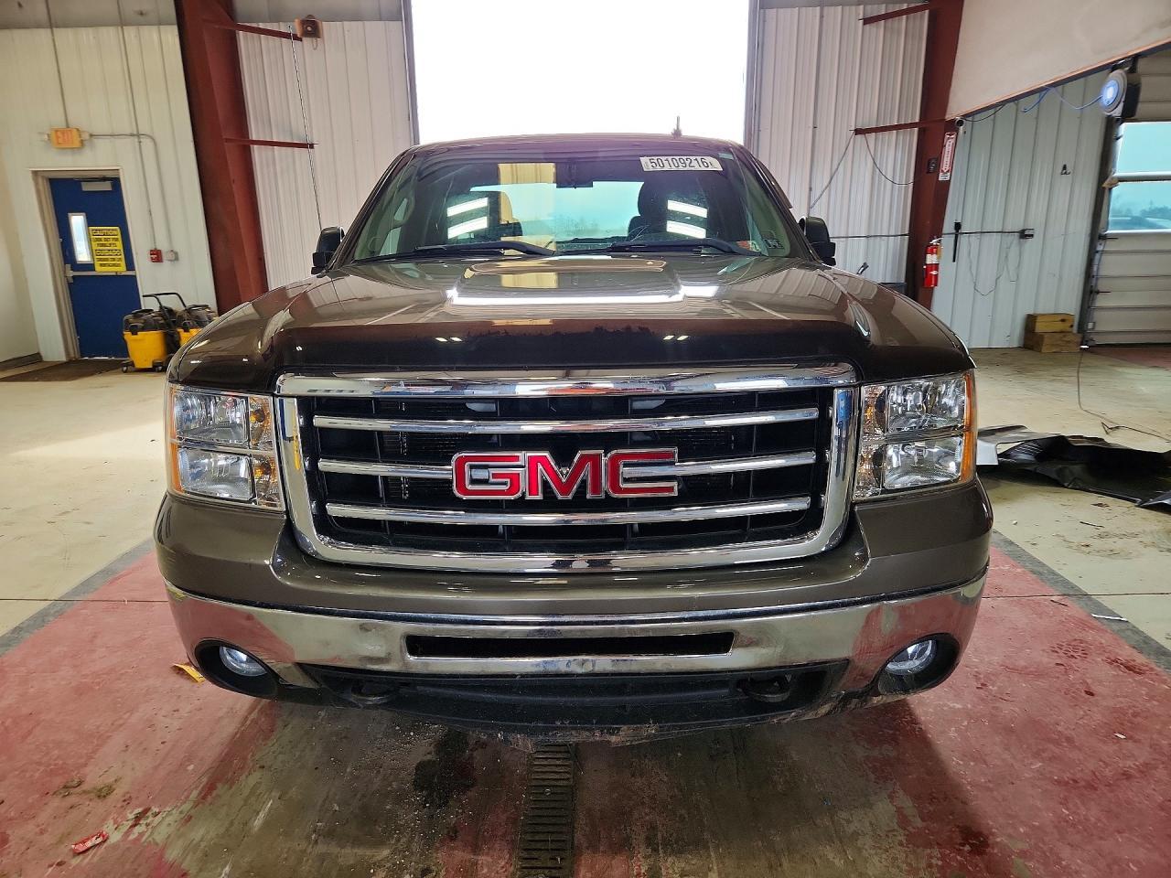 2013 GMC Sierra