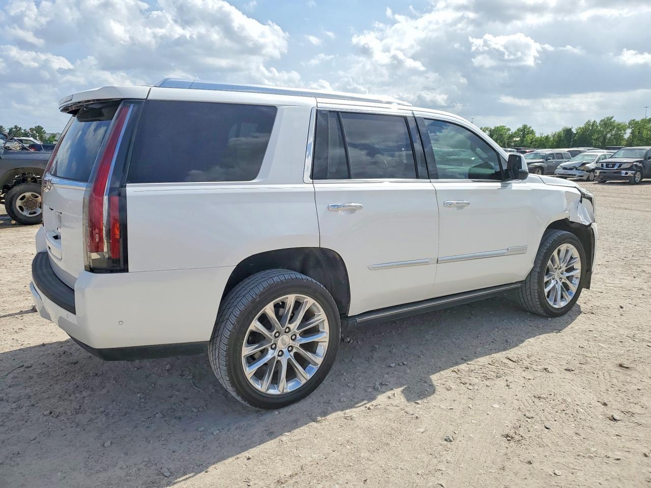 2019 CADILLAC ESCALADE