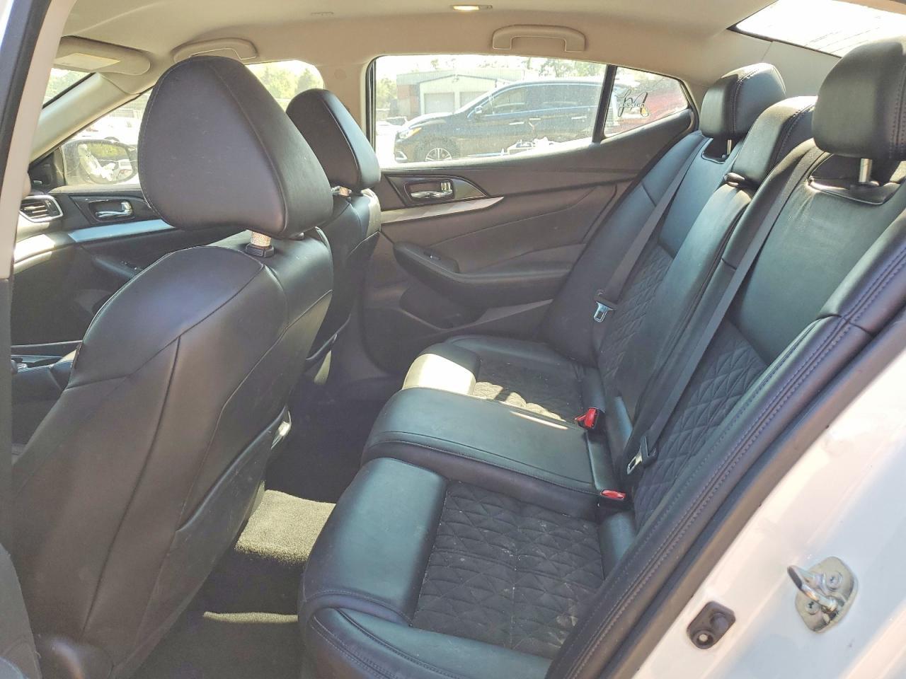 2018 NISSAN Maxima