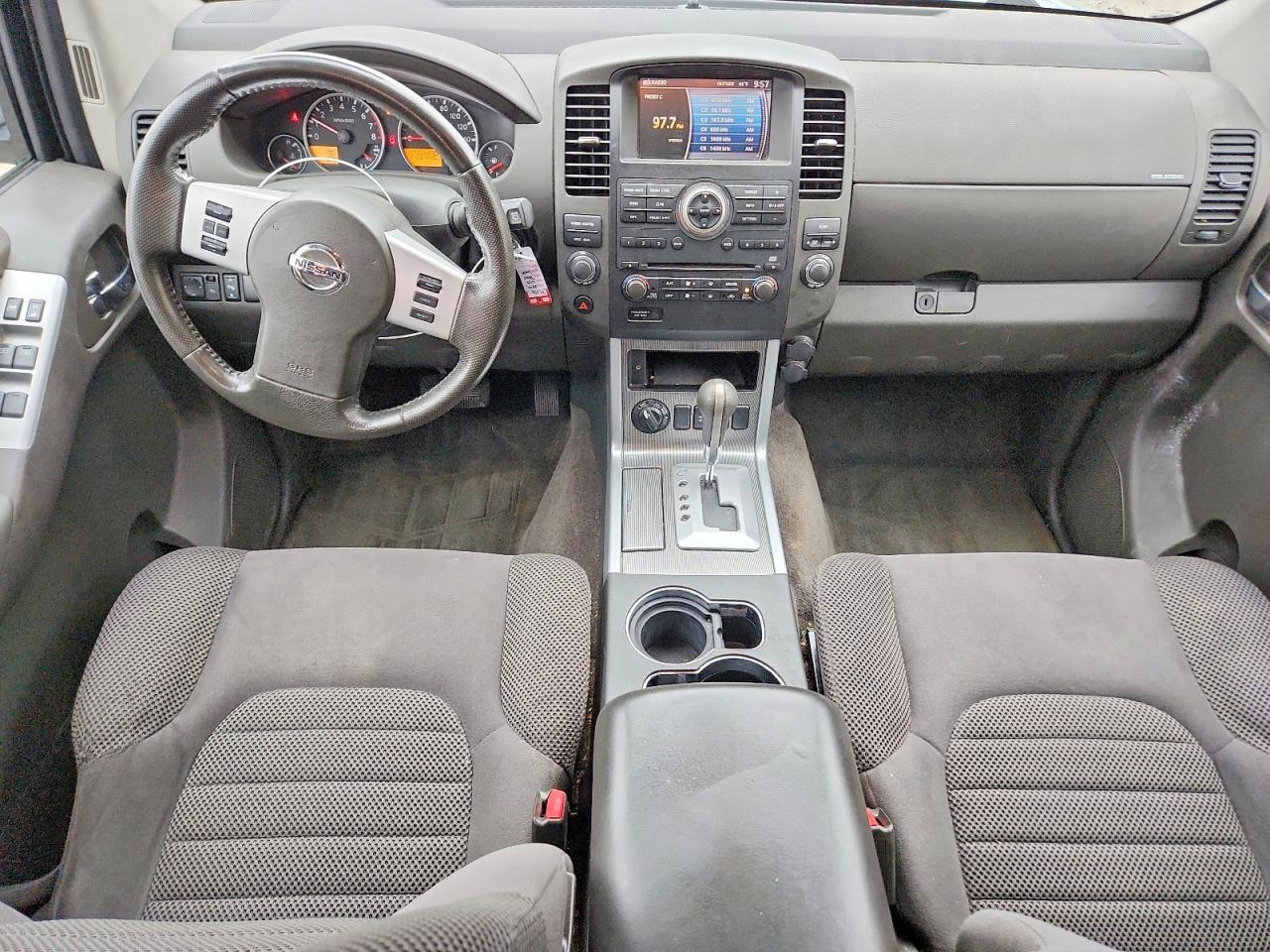2010 NISSAN PATHFINDER