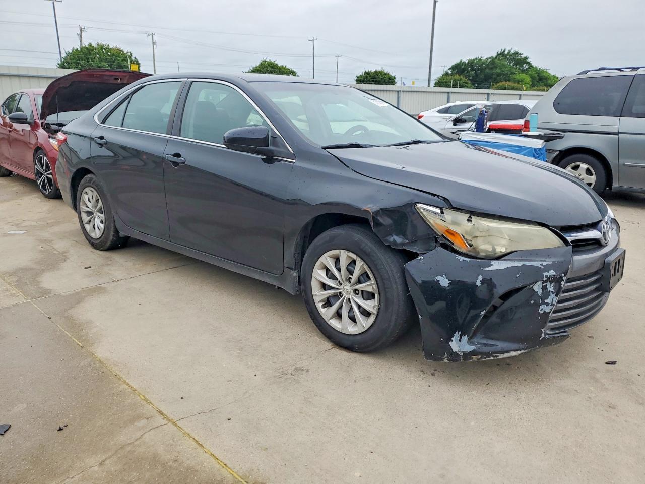 2015 TOYOTA CAMRY