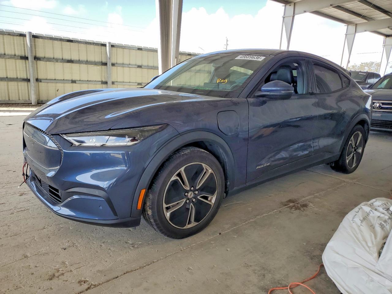 2021 FORD Mustang Mach-E