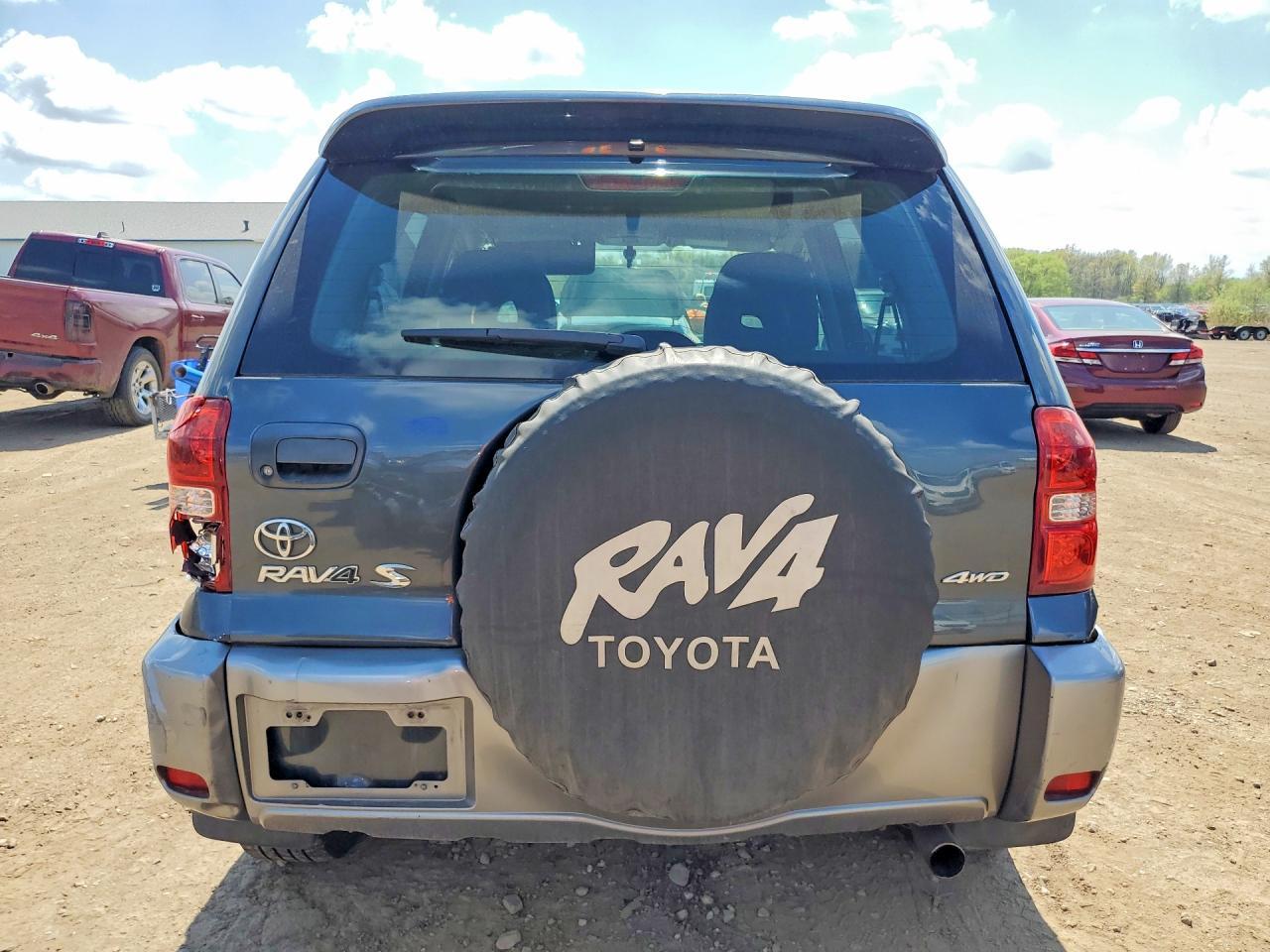 2005 TOYOTA RAV4