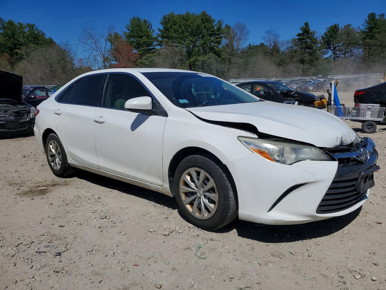 2015 TOYOTA CAMRY