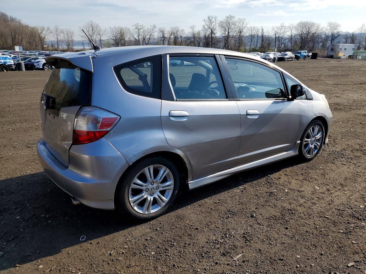 2009 HONDA FIT