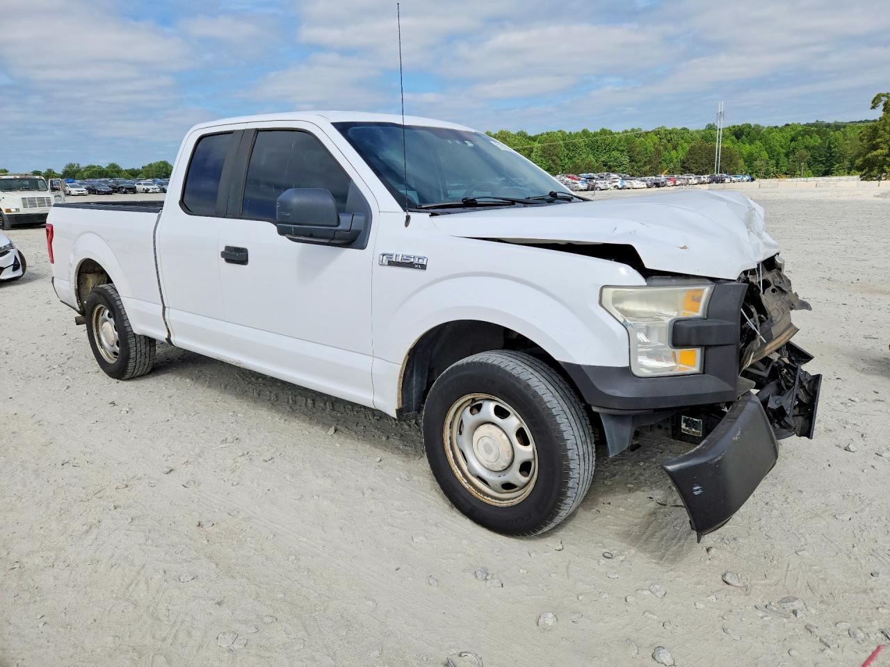 2015 FORD F-150