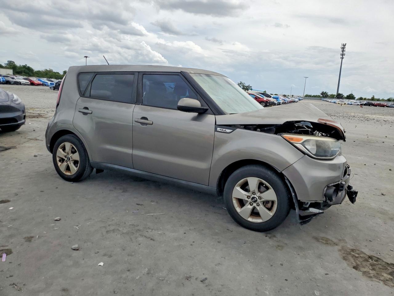 2017 KIA SOUL