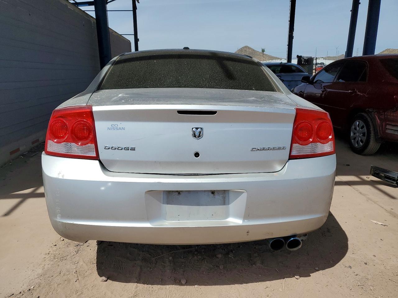 2010 DODGE CHARGER