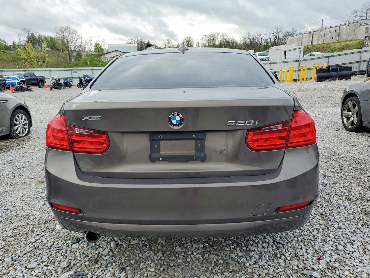 2014 BMW 3 SERIES