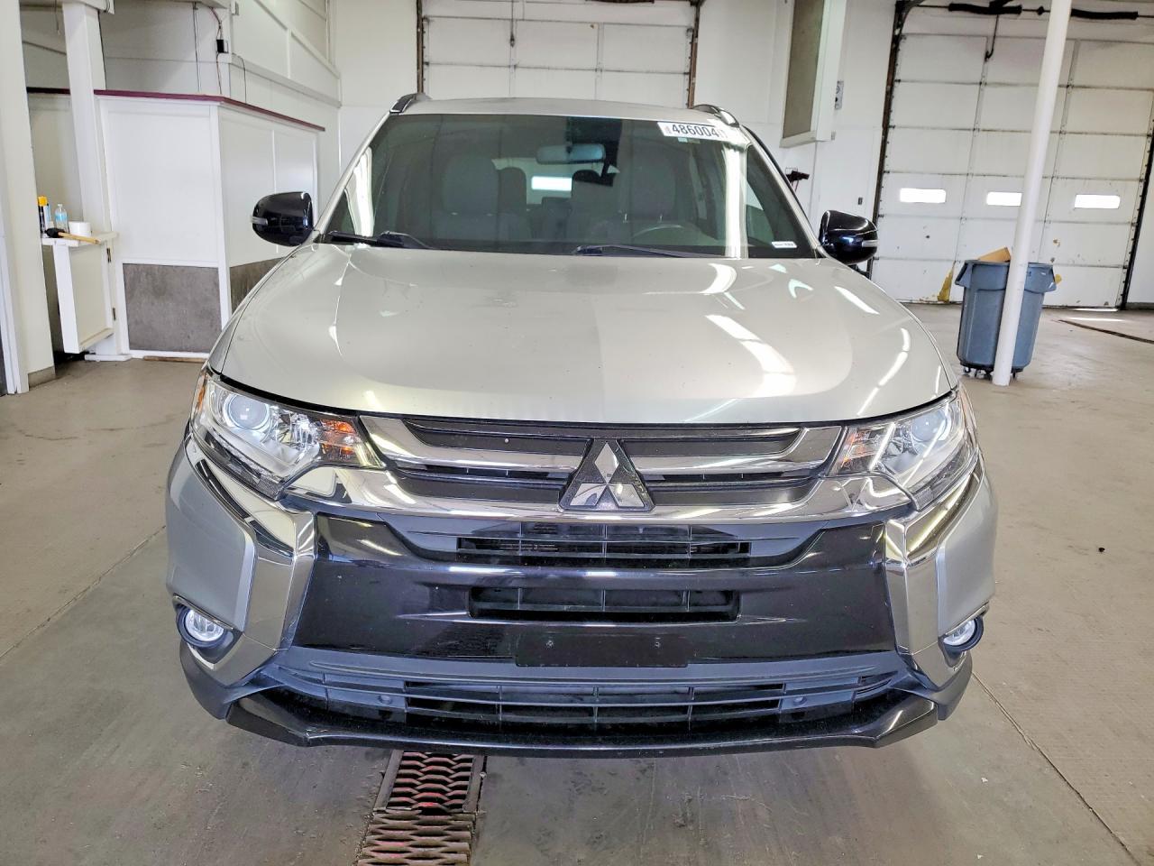 2018 MITSUBISHI outlander